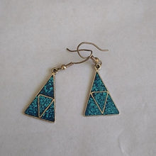 Load image into Gallery viewer, Alpaca Silver Crushed Stone Triangle Earrings