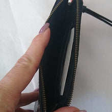 Load image into Gallery viewer, Coach F39168 Signature Glitter Patent Leather Corner Zip Wristlet, QB/Charcoal