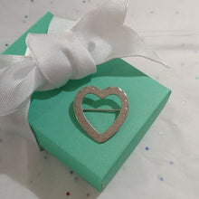 Load image into Gallery viewer, Vintage Lamode 925 Sterling Silver Etched Open Heart Brooch