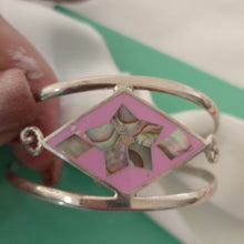 Load image into Gallery viewer, Alpaca Silver + Abalone Floral Child's Bracelet Mexico