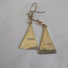 Load image into Gallery viewer, Alpaca Silver Crushed Stone Triangle Earrings