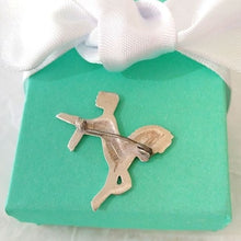 Load image into Gallery viewer, Vintage Sterling Silver Prancing Horse Brooch Pin