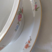 Load image into Gallery viewer, Noritake Japan Gravy Boat w/ plate