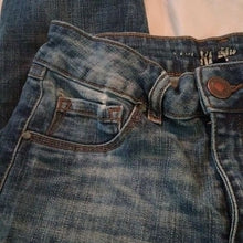 Load image into Gallery viewer, Rewash Super High Rise Ankle Skinny Jeans, size 3 26 waist
