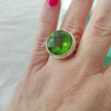 Load image into Gallery viewer, Sterling Silver + Peridot Round Ring, size 8.5
