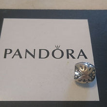 Load image into Gallery viewer, Pre-Owned Majestic Butterfly Sterling Silver Charm