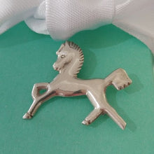 Load image into Gallery viewer, Vintage Sterling Silver Prancing Horse Brooch Pin