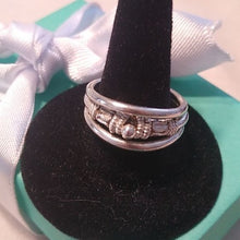 Load image into Gallery viewer, Sterling Silver 925 Balinese Openwork Ring, size 5