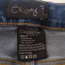 Load image into Gallery viewer, Skinny Fries Stretch Denim Cutoff Jean Shorts with Ric Rac, Size 3