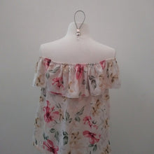 Load image into Gallery viewer, Hollister Off the Shoulder Sleeveless Top, Off White Multi, Size Medium
