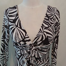 Load image into Gallery viewer, London Times Chocolate Brown +White Palm Pattern Dress Deep Plunge, Size 6
