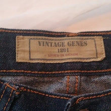 Load image into Gallery viewer, Vintage Genes 1891 Dark Denim Tapered Jeans, size  30x30
