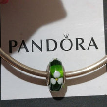 Load image into Gallery viewer, Pandora Retired Green Murano Glass Flowers Bead - 790614
