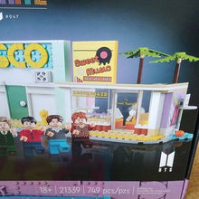 Load image into Gallery viewer, Lego BTS Dynamite Set 21338 + Ultimate Army Guide Centennial Special Edition Mag
