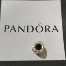 Load image into Gallery viewer, Pandora Retired Purple Violet Enamel Flower w/ Sterling Silver Bead - 790437en02
