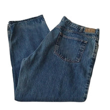 Load image into Gallery viewer, Men's Kirkland Blue Jeans, Medium Wash, size 40x30

