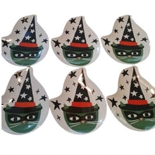 Load image into Gallery viewer, Hyde Eek! Halloween Figural Witch Kitty Melamine Dinner  Plates, set of 6
