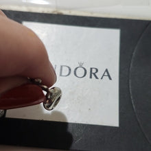 Load image into Gallery viewer, Pandora Retired Sterling Silver Dazzling Daisy Dangle Bead  791491cz
