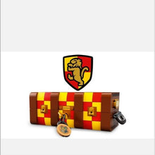 Load image into Gallery viewer, Lego Harry Potter 76399 Hogwarts Magical Trunk Building Set
