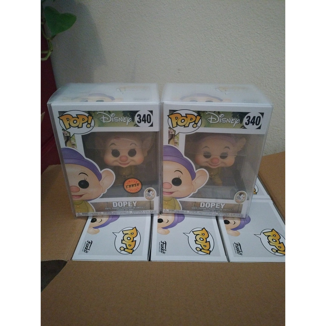CHASE + Common  Funko Pops! :  Snow White Dopey Dwarf 340 w/Protectors