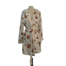 Load image into Gallery viewer, Berkshire Snoopy Halloween Great Pumpkin Robe L/XL
