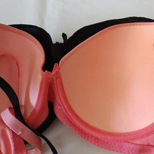 Load image into Gallery viewer, Icy Hot Lingerie Underwire Bras, Set of 2, Black + Peach, 38E (DD)
