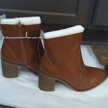 Load image into Gallery viewer, Universal Thread Cognac Cleo Ankle Boots, Size 10
