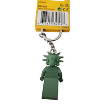 Load image into Gallery viewer, LEGO Lady Liberty Keyring 854082
