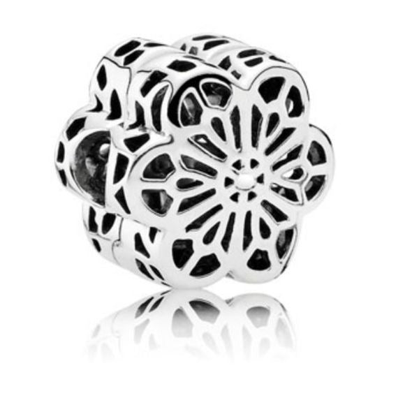 Pandora Retired Sterling Silver Floral Daisy Lace Flower Clip - 791836