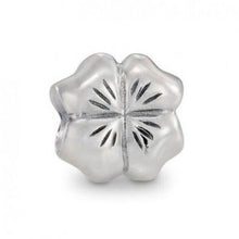 Load image into Gallery viewer, Pandora Sterling Silver Four Leaf Clover Charm Trebol 790157
