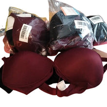 Load image into Gallery viewer, Warner's Elements of Bliss Light Lift Wire Free bras, Set 2, size 36B
