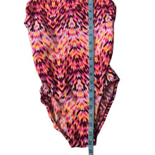 Load image into Gallery viewer, NWT Nike Digi Arrow Powerback One Piece Swimsuit , Size 30/Women’s 4.
