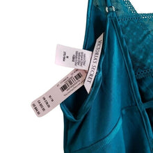 Load image into Gallery viewer, Victoria's Secret Black &amp; Emerald Modal Nightgowns, Medium
