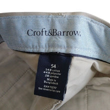 Load image into Gallery viewer, Croft &amp; Barrow Classic Fit Easy Care Flat Front 9"  Shorts, Flint Gray, Size 54
