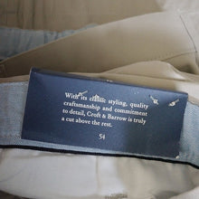 Load image into Gallery viewer, Croft &amp; Barrow Classic Fit Easy Care Flat Front 9"  Shorts, Flint Gray, Size 54
