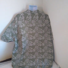 Load image into Gallery viewer, Columbia Textured Floral Shirt Sleeve Shirt, Sage Green, size 4XB 4XL
