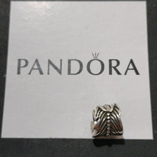 Load image into Gallery viewer, Pandora Retired Sterling Silver Rolled Feather Bead - 790581
