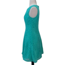 Load image into Gallery viewer, Studio One Seafoam Green Fit N Flare Dress, size 6
