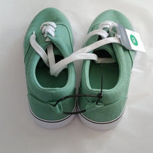 Load image into Gallery viewer, Universal Thread Women&#39;s Vulcanized Molly Sneakers, Green, size 12
