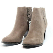 Load image into Gallery viewer, A NEW DAY Candyce Water Repellant Heeled Boots, Size 10

