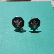 Load image into Gallery viewer, Vintage SENA Sterling Silver Niello Thai Siam Clip On Earrings
