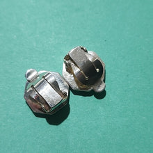 Load image into Gallery viewer, Vintage SENA Sterling Silver Niello Thai Siam Clip On Earrings
