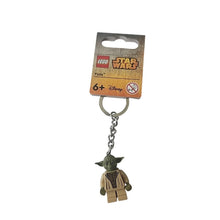 Load image into Gallery viewer, LEGO Star Wars Yoda Key Chain 853449 Keyring Minifigure New
