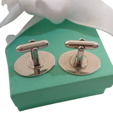 Load image into Gallery viewer, Vintage LaMode Sterling Silver Oval Etched Cuff Links
