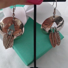 Load image into Gallery viewer, Vintage Sterling Silver Three Feather Earrings on French Hooks

