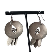 Load image into Gallery viewer, Vintage Sterling Silver Three Feather Earrings on French Hooks
