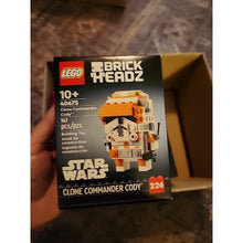 Load image into Gallery viewer, LEGO Star Wars 40675: Revenge of The Sith Clone Commander Cody BrickHeadz
