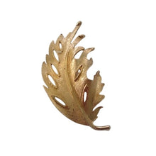 Load image into Gallery viewer, Vintage BSK Goldstone Metal Leaf Brooch
