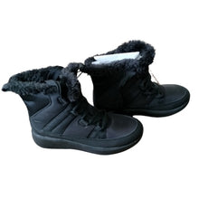 Load image into Gallery viewer, Universal Thread Lined Faux Fur Lace Up Winter Snow Boots, Black, size 7.5
