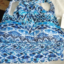 Load image into Gallery viewer, La Blanca Oasis Ikat One Piece Swimsuit, Size 0
